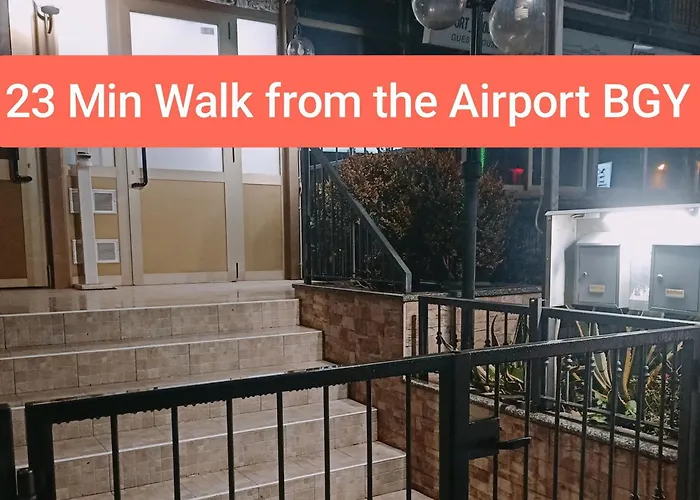 Airport Boulevard Guesthouse