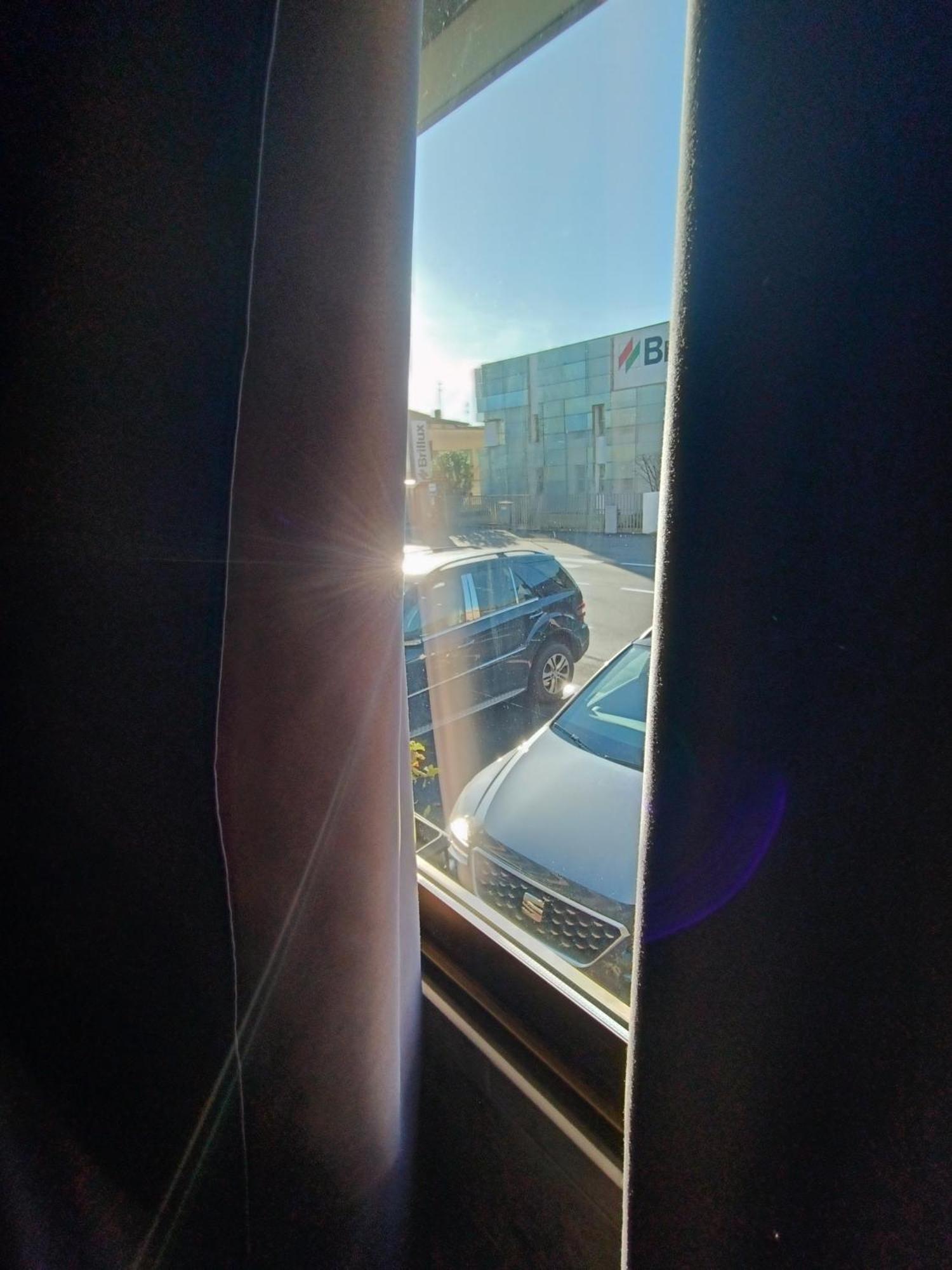 Airport Boulevard Guest house *